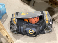 KOHO HOCKEY BAG WITH ASSORTED SPORTS BALLS