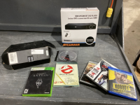 BOX W/DVD PLAYER, MINI PC, DVD&rsquo;S, XBOX 360 GAME
